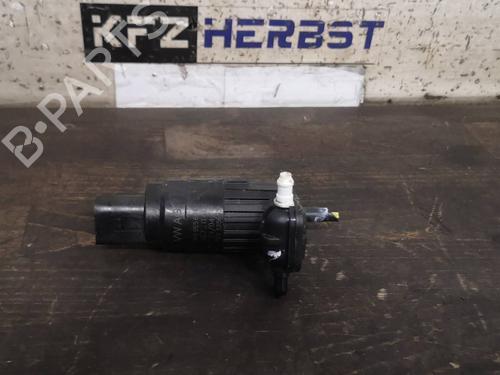 Used Washer pump VW TOURAN (5T1) 1.6 TDI (115 hp) 13069703