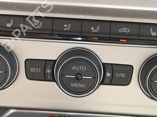 Used Climate control Climate control 38011001 38011001