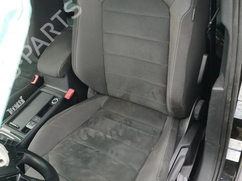 Siège avant gauche VW GOLF VII Variant (BA5, BV5) 2.0 TDI (150 hp) 29473837