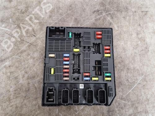 Used Fuse box Fuse box RENAULT SCÉNIC III (JZ0/1_) 1.5 dCi (JZ02, JZ0R) (95 hp) 32722792 32722792