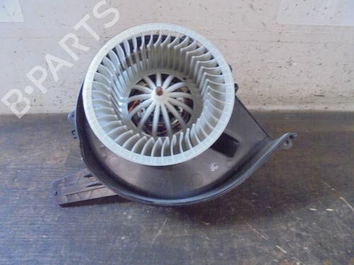 Used Heater blower motor AUDI A1 Sportback (8XA, 8XF) 1.6 TDI (90 hp) 20091204