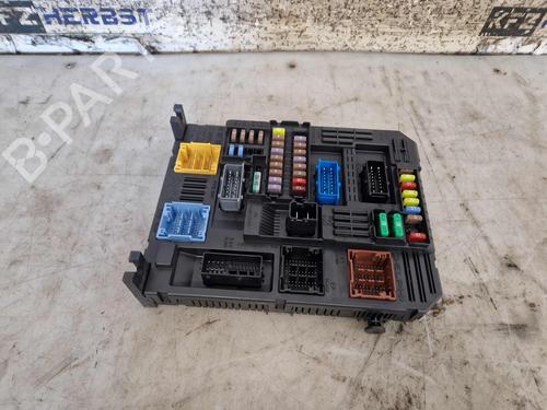 fuse-box-citroen-c4-picasso-ii-2013-39168394 main image