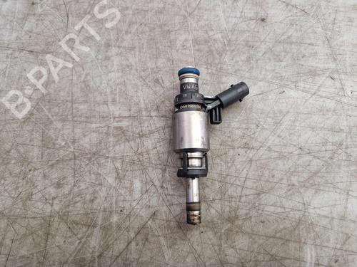 Used Injector AUDI A4 B8 (8K2) 2.0 TFSI (211 hp) 25049390