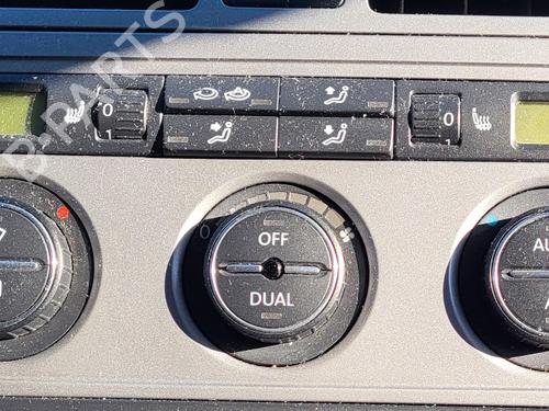 Used Climate control Climate control VW TOURAN (1T1, 1T2) 1.9 TDI (105 hp) 40527324 40527324