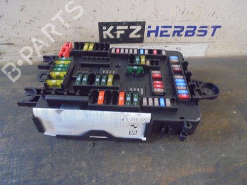 Fuse box BMW X5 (F15, F85) xDrive 40 d | BP12887746E1 