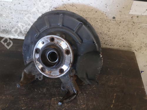 Used Right front steering knuckle VW POLO V (6R1, 6C1) 1.2 TSI (105 hp) 22284182