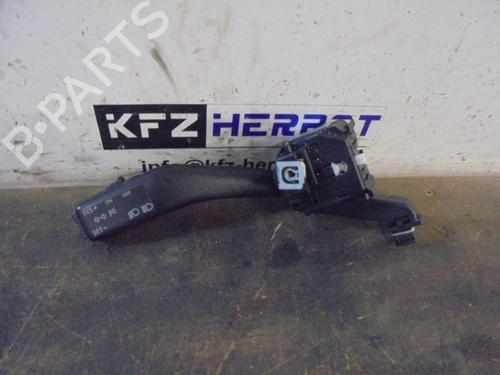 Used Steering column stalk VW TOURAN (1T1, 1T2) 2.0 TDI (136 hp) 12866219