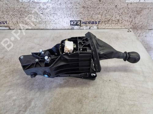 Used Gear lever VW CRAFTER Van (SY_, SX_) 2.0 TDI FWD (SYB, SYC, SYD) (102 hp) 28837229