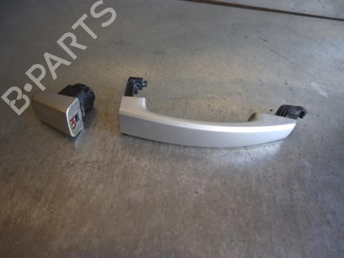 Used Rear left exterior door handle OPEL ZAFIRA / ZAFIRA FAMILY B (A05) 1.9 CDTI (M75) (120 hp) 12883350