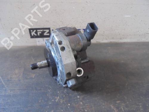 Used Injection pump BMW 5 (E60) 530 xd (231 hp) 12869730