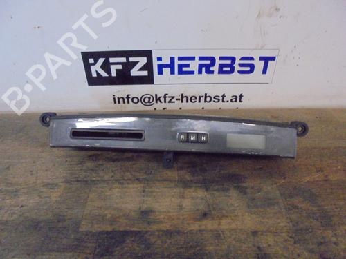 Used Display monitor HYUNDAI TUCSON (JM) 2.0 CRDi (150 hp) 12895442