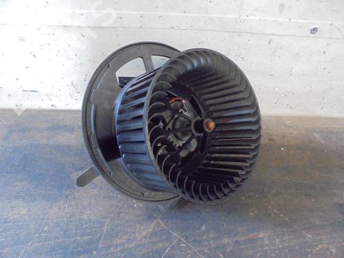 Used Heater blower motor BMW X1 (E84) sDrive 18 d (136 hp) 12867302
