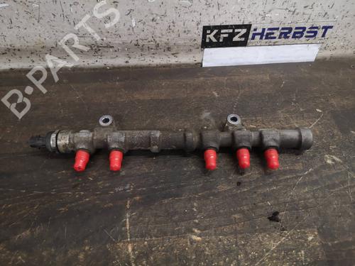 Used Injection rail OPEL COMBO Box Body/MPV (X12) 1.3 CDTI (B05) (90 hp) 13070757