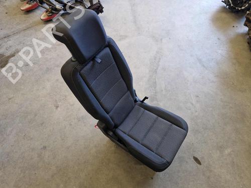 Used Rear seat VW TOURAN (5T1) 2.0 TDI (116 hp) 30315552