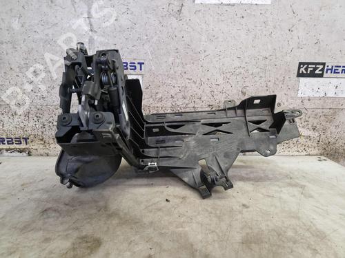 Suporte BMW 5 (F10) 520 d (163 hp) 30855253