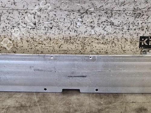 Used Front bumper reinforcement Front bumper reinforcement BMW 5 (F10) 528 i (245 hp) 33324000 33324000