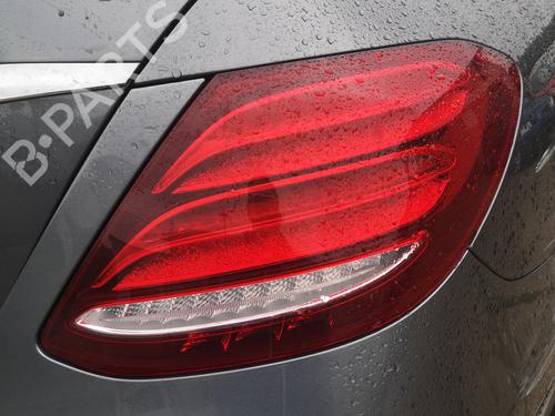 Used Right taillight MERCEDES-BENZ E-CLASS (W213) E 400 4-matic (213.071) (333 hp) 29306832