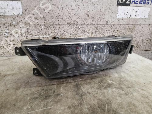 Feu de brouillard avant gauche SKODA OCTAVIA III Combi (5E5, 5E6) 1.6 TDI (105 hp) 30743944