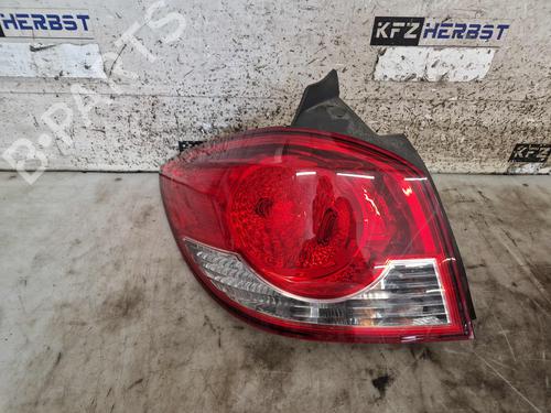 Used Left taillight Left taillight CHEVROLET CRUZE Hatchback (J305) 1.6 (124 hp) 39943921 39943921