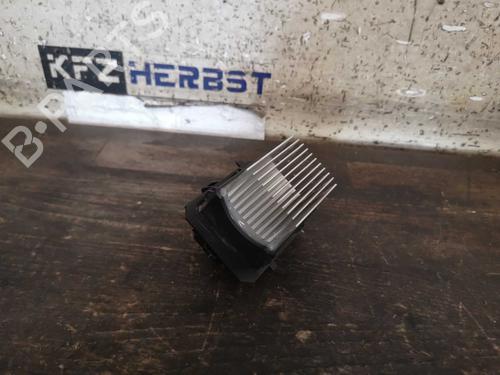 Used Heater resistor RENAULT CLIO IV Grandtour (KH_) 0.9 TCe 90 (90 hp) 22278359