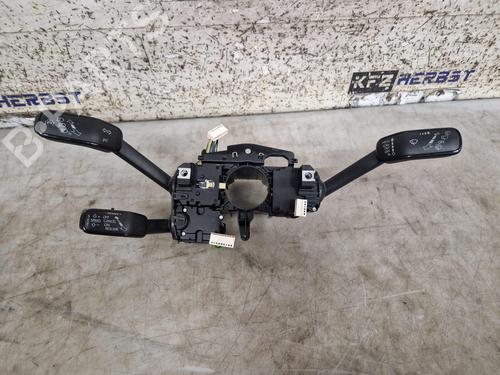 Used Steering column stalk SKODA OCTAVIA III Combi (5E5, 5E6) 2.0 TDI RS (184 hp) 32256420