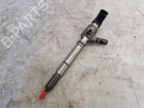 Used Injector VW GOLF VI Variant (AJ5) 1.6 TDI (105 hp) 28327107