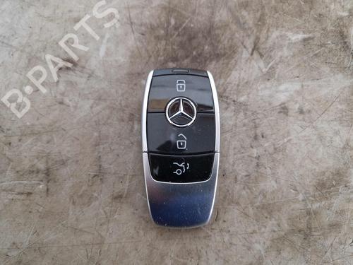 Used Switch Switch MERCEDES-BENZ E-CLASS (W213) E 400 4-matic (213.071) (333 hp) 39738115 39738115