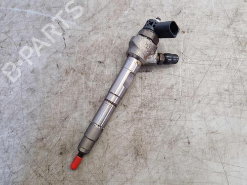 Used Injector VW TOURAN (5T1) 1.6 TDI (115 hp) 28362436