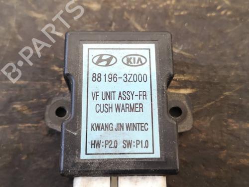 Control unit HYUNDAI i40 I CW (VF) 1.7 CRDi | BP19927405M11 