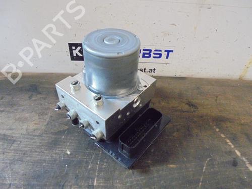 Used ABS pump BMW X1 (E84) xDrive 18 d (143 hp) 12860192