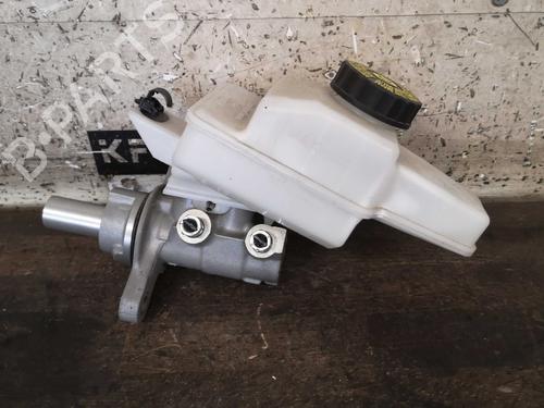Used Brake master cylinder TOYOTA YARIS (_P21_, _PA1_, _PH1_) 1.5 Hybrid (MXPH10, MXPH11) (116 hp) 22288170