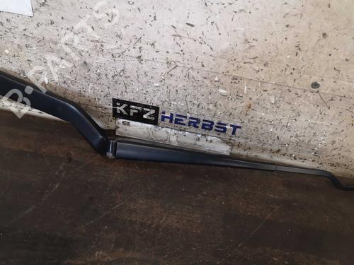 Used Front windshield wiper arm PORSCHE PANAMERA (970) 4.8 4S (400 hp) 22289501