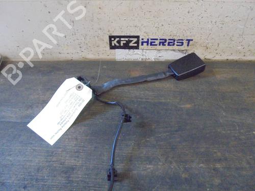 Used Front right seatbelt VW TOURAN (1T1, 1T2) 1.4 TSI (170 hp) 12872710