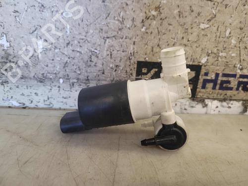Used Washer pump VOLVO V60 I Cross Country (157) D4 (190 hp) 24579333