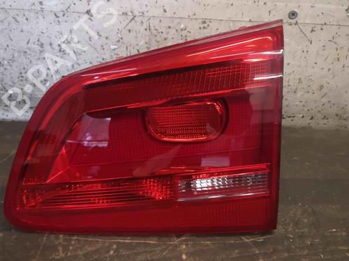 Used Right taillight VW TOURAN (1T3) 1.6 TDI (105 hp) 22281830