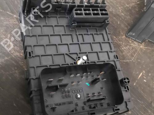 Fuse box VW SHARAN (7N1, 7N2) 1.4 TSI | BP22282098E1 