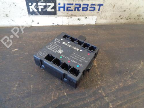 Used Control unit MERCEDES-BENZ SLC (R172) 180 (172.431) (156 hp) 12872013