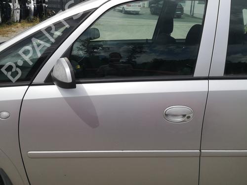 Used Left front door Left front door 37262381 37262381