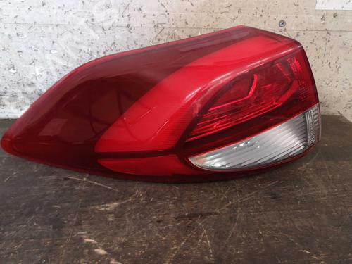 Used Left taillight HYUNDAI TUCSON (TL, TLE) 2.0 CRDi All-wheel Drive (185 hp) 22290525