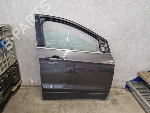 Used Right front door Right front door 37797024 37797024