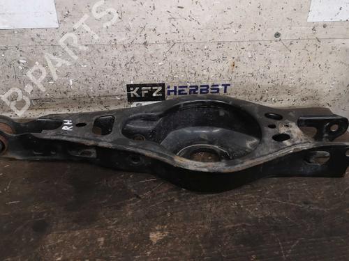 Used Right rear suspension arm TOYOTA RAV 4 V (_A5_, _H5_) 2.5 Hybrid AWD (AXAP54, AXAP54L) (306 hp) 22286608