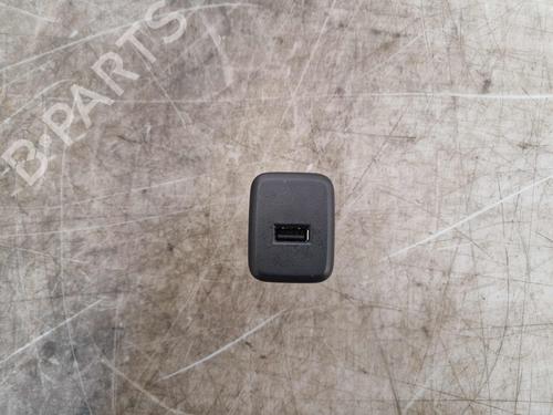 Used Switch OPEL CROSSLAND X / CROSSLAND (P17, P2QO) 1.2 (75) (110 hp) 32862986