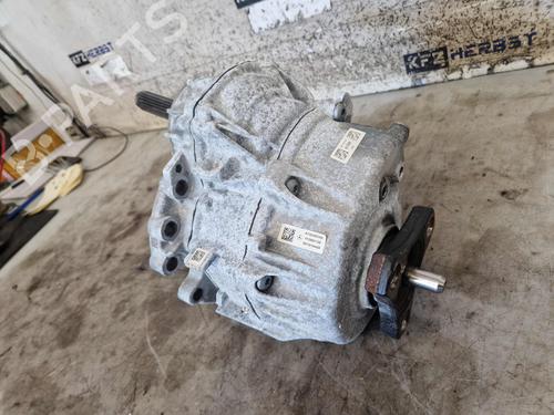 Used Transfer box Transfer box MERCEDES-BENZ E-CLASS (W213) E 400 4-matic (213.071) (333 hp) 40048230 40048230