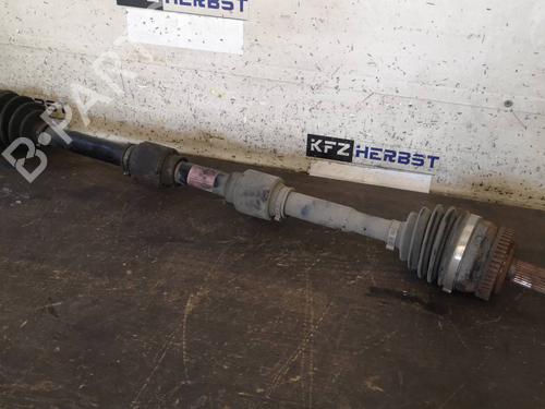 Used Right front driveshaft HYUNDAI i40 I CW (VF) 1.7 CRDi (116 hp) 19927397
