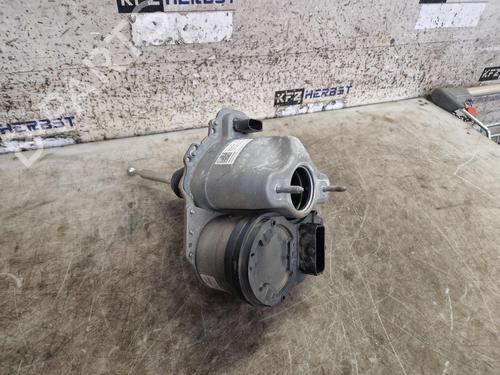 Used Servo brake Servo brake VW PASSAT B8 Variant (3G5, CB5) 2.0 TDI (150 hp) 35942515 35942515