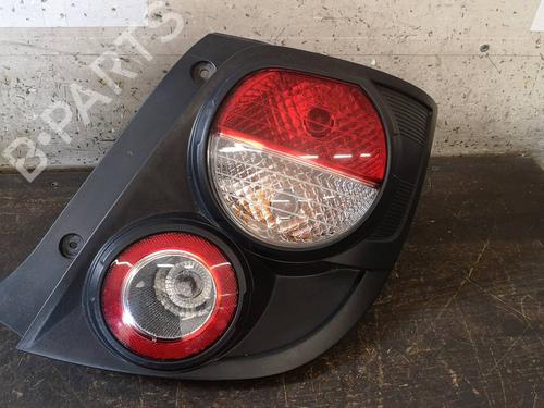 Used Right taillight CHEVROLET AVEO Hatchback (T300) 1.2 (69 hp) 12874117