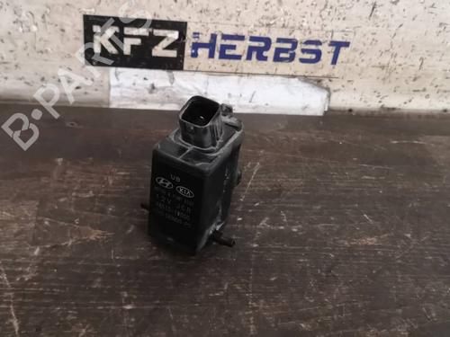 Used Washer pump HYUNDAI i40 I CW (VF) 1.7 CRDi (136 hp) 13070268