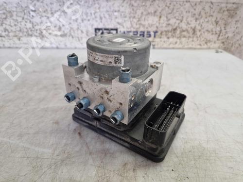 Used ABS pump BMW X1 (F48) sDrive 18 d (136 hp) 28494722