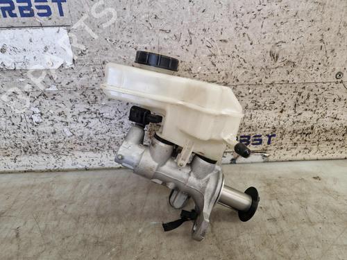 Used Brake master cylinder VW POLO VI (AW1, BZ1, AE1) 1.0 MPi (80 hp) 30269981