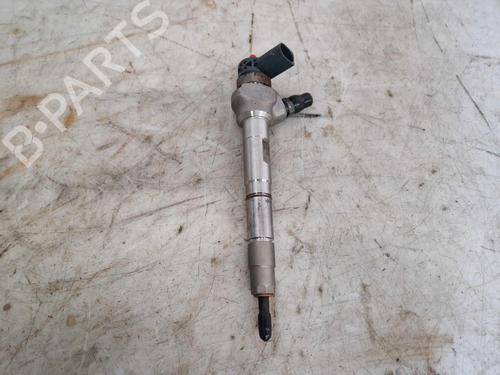 injector-vw-passat-b8-variant-3g5-cb5-2014-38989380 main image